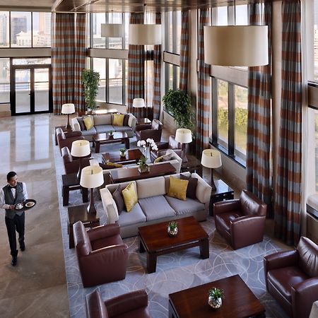 Hotel Intercontinental Abu Dhabi By Ihg Extérieur photo The lounge at the airport